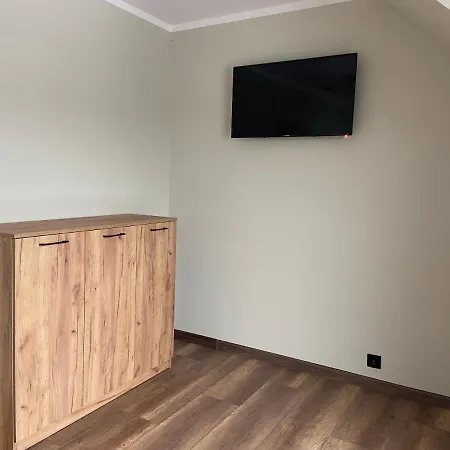 3 Jaskolki Apartmán *